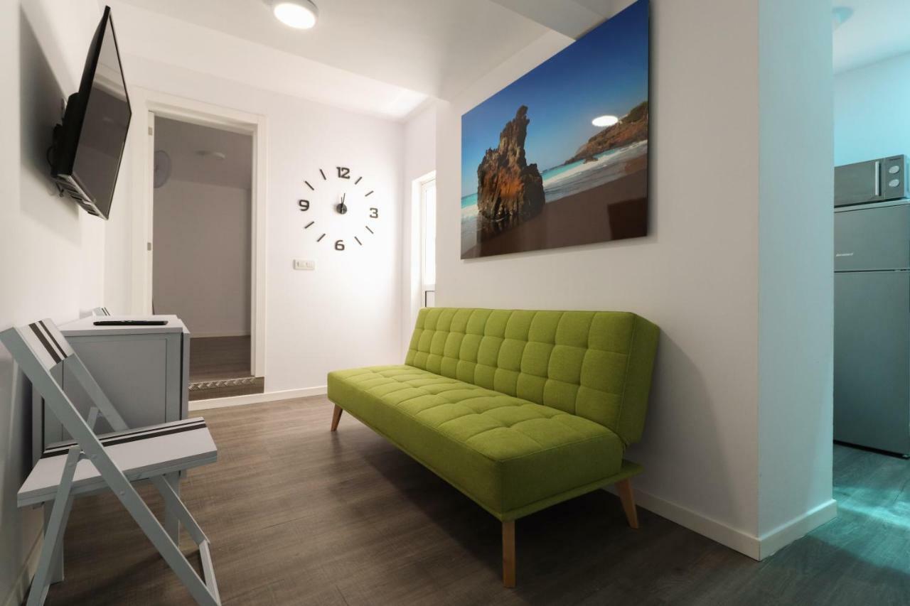 Apartamentos Bello Zona Hospital サン・クリストバル・デ・ラ・ラグーナ エクステリア 写真