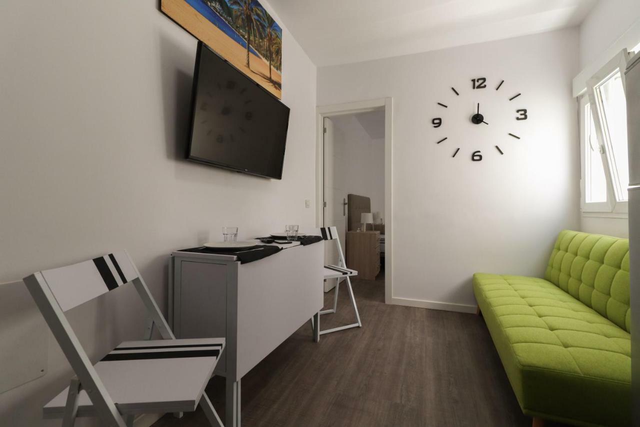 Apartamentos Bello Zona Hospital サン・クリストバル・デ・ラ・ラグーナ エクステリア 写真